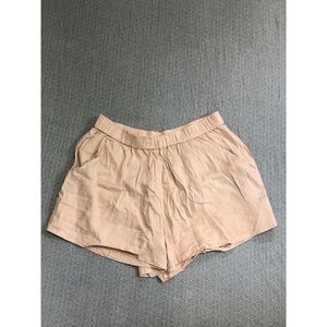 VINCE Light Blush Shorts with Pockets
